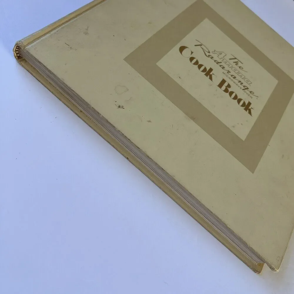 Vintage Amana Radarange Microwave Oven Cook Book 1975 First Edition Hardcover